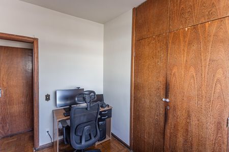 Apartamento à venda com 220m², 3 quartos e 1 vagaQuarto 2