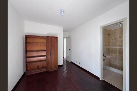 Apartamento para alugar com 108m², 2 quartos e 1 vaga Apartamento para alugar com 108m², 2 quartos e 1 vagaSuíte 2