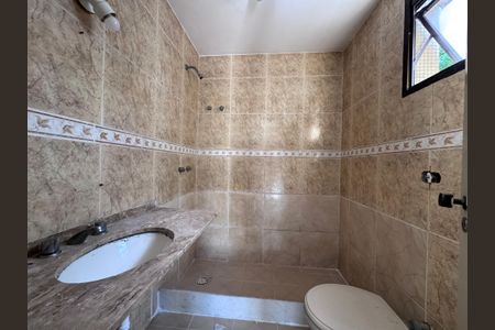Apartamento para alugar com 108m², 2 quartos e 1 vaga Apartamento para alugar com 108m², 2 quartos e 1 vagaSuíte 2 - Banheiro