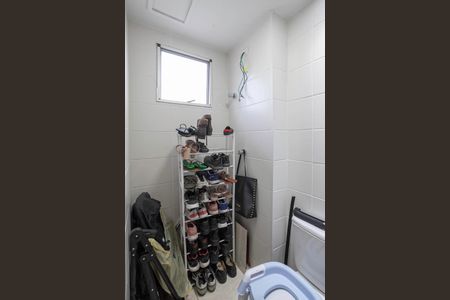 Apartamento à venda com 50m², 2 quartos e 2 vagas Apartamento à venda com 50m², 2 quartos e 2 vagasBanheiro da suíte