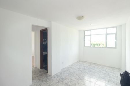 Sala de apartamento para alugar com 1 quarto, 40m² em Campo Grande, Rio de Janeiro
