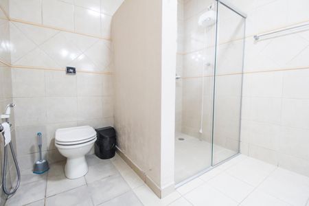 Casa para alugar com 184m², 2 quartos e 2 vagasBanheiro