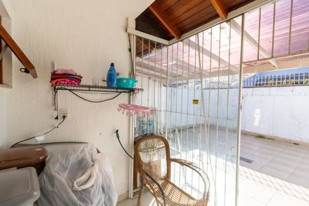 Casa à venda com 63m², 2 quartos e 2 vagasÁrea de Serviço