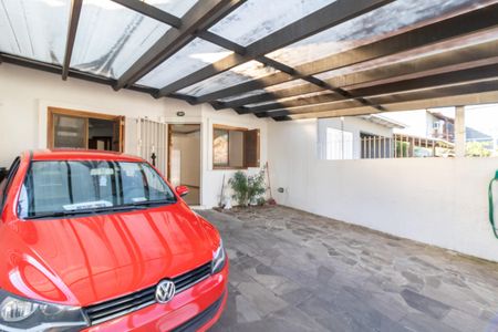 Casa à venda com 63m², 2 quartos e 2 vagasGaragem