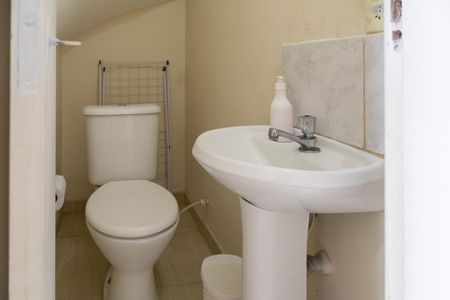 Casa de condomínio para alugar com 45m², 2 quartos e 1 vagaBanheiro 1