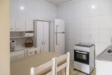 Casa de condomínio para alugar com 45m², 2 quartos e 1 vagaSala