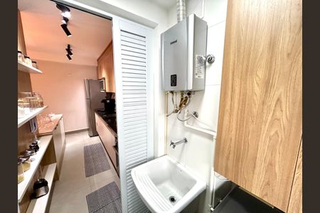 Apartamento à venda com 69m², 2 quartos e 1 vagaÁrea de Serviço