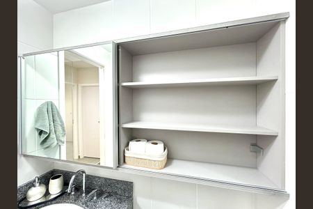 Apartamento à venda com 69m², 2 quartos e 1 vagaBanheiro 1