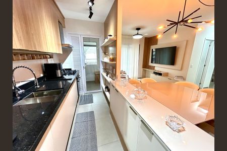 Apartamento à venda com 69m², 2 quartos e 1 vagaCozinha