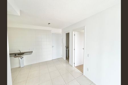 Apartamento para alugar com 37m², 2 quartos e sem vaga Apartamento para alugar com 37m², 2 quartos e sem vagaSala/Cozinha