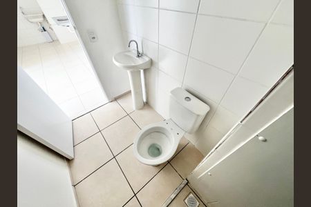 Apartamento para alugar com 37m², 2 quartos e sem vaga Apartamento para alugar com 37m², 2 quartos e sem vagaBanheiro