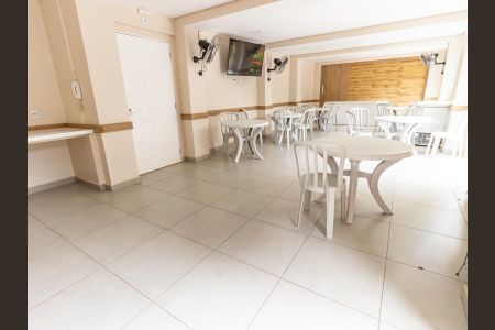 Apartamento para alugar com 50m², 2 quartos e 1 vagaÁrea comum - Salão de festas