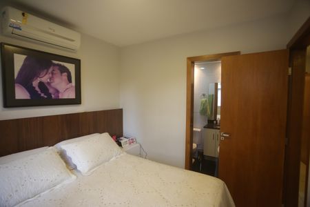 Apartamento à venda com 107m², 3 quartos e 3 vagasSuite