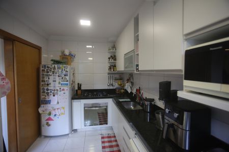 Apartamento à venda com 107m², 3 quartos e 3 vagasCozinha