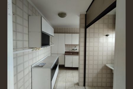 Apartamento para alugar com 60m², 2 quartos e 1 vaga Apartamento para alugar com 60m², 2 quartos e 1 vagaCozinha - Armários