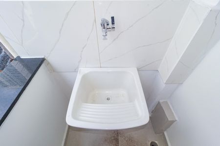 Apartamento para alugar com 80m², 2 quartos e sem vaga Apartamento para alugar com 80m², 2 quartos e sem vagaDetalhe - Área de Serviço