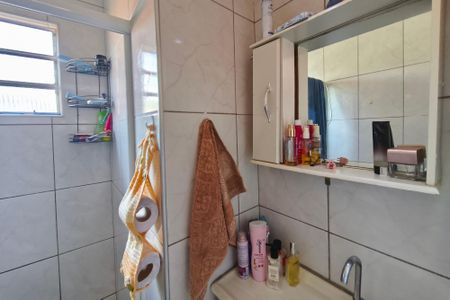 Casa à venda com 150m², 2 quartos e 2 vagas Casa à venda com 150m², 2 quartos e 2 vagasCasa 2 - Banheiro