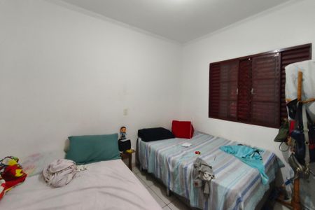 Casa à venda com 150m², 2 quartos e 2 vagas Casa à venda com 150m², 2 quartos e 2 vagasCasa 2 - Quarto