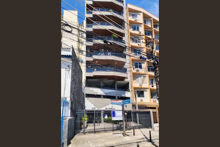 Apartamento para alugar com 79m², 2 quartos e 1 vagaFachada do Condomínio 