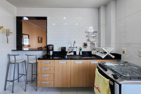 Apartamento para alugar com 79m², 2 quartos e 1 vagaCozinha 