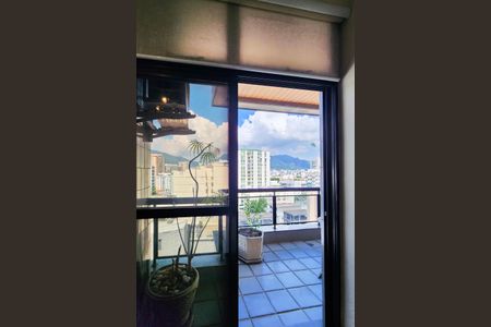 Varanda  de apartamento para alugar com 2 quartos, 79m² em Maracanã, Rio de Janeiro