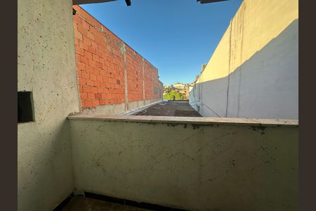 Casa para alugar com 120m², 3 quartos e sem vagaVaranda