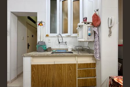 Apartamento para alugar com 116m², 3 quartos e sem vagaCozinha