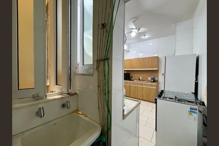 Apartamento para alugar com 116m², 3 quartos e sem vagaÁrea de serviço