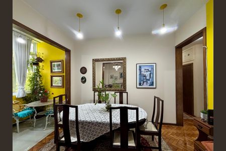 Apartamento para alugar com 116m², 3 quartos e sem vagaSala