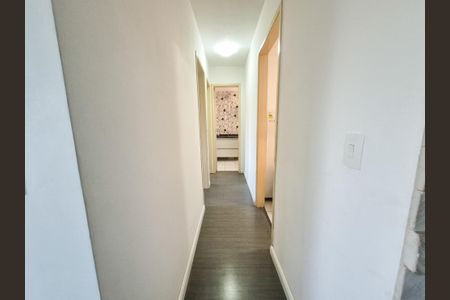 Apartamento à venda com 57m², 2 quartos e 1 vagaCorredor