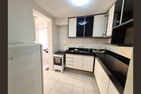 Apartamento à venda com 57m², 2 quartos e 1 vagaCozinha