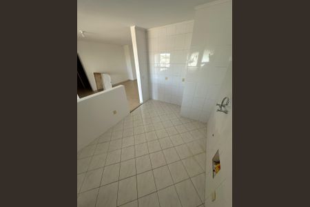 Cozinha  de apartamento para alugar com 1 quarto, 30m² em Cambuci, São Paulo