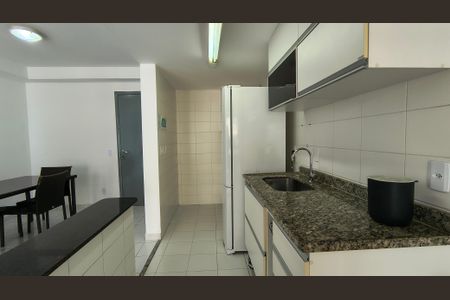 Apartamento para alugar com 70m², 2 quartos e 1 vagaCozinha e Área de Serviço 