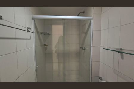 Apartamento para alugar com 70m², 2 quartos e 1 vagaBanheiro da Suíte 