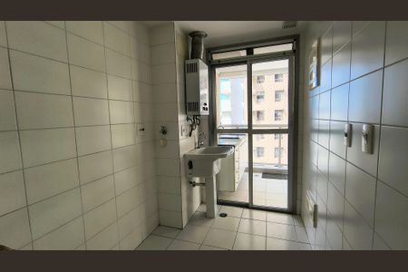 Apartamento para alugar com 70m², 2 quartos e 1 vagaCozinha e Área de Serviço 