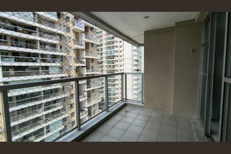 Apartamento para alugar com 70m², 2 quartos e 1 vagaVaranda 