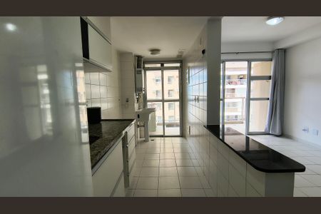 Apartamento para alugar com 70m², 2 quartos e 1 vagaCozinha e Área de Serviço 