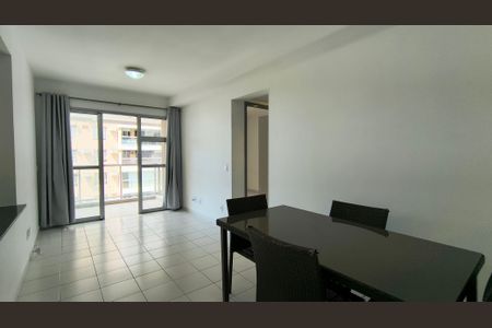 Sala de apartamento para alugar com 2 quartos, 70m² em Recreio dos Bandeirantes, Rio de Janeiro