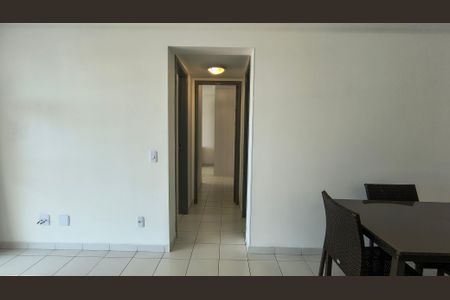 Sala de apartamento para alugar com 2 quartos, 70m² em Recreio dos Bandeirantes, Rio de Janeiro