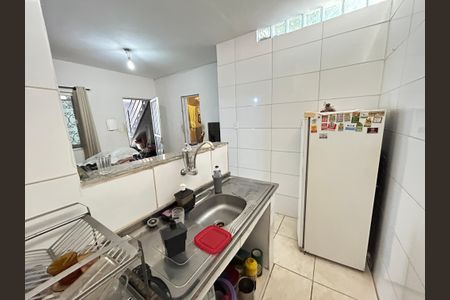 Casa para alugar com 240m², 4 quartos e 2 vagasCozinha casa 2
