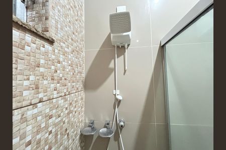 Casa para alugar com 240m², 4 quartos e 2 vagasBanheiro 