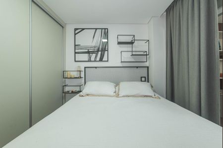 Apartamento para alugar com 65m², 2 quartos e 1 vagaSuite