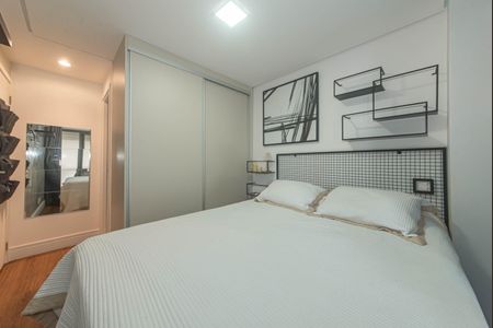 Apartamento para alugar com 65m², 2 quartos e 1 vagaSuite