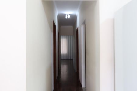 Casa à venda com 200m², 5 quartos e 3 vagasCorredor