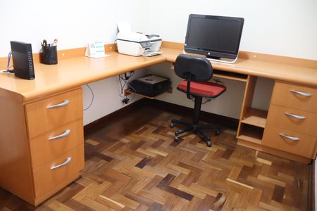 Casa à venda com 200m², 5 quartos e 3 vagasQuarto 4