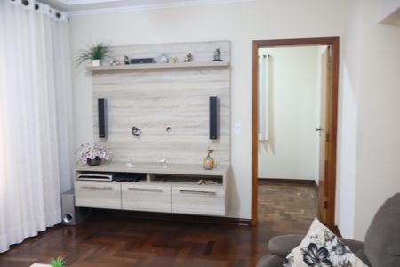 Sala de casa à venda com 5 quartos, 200m² em Vila Alpina, São Paulo