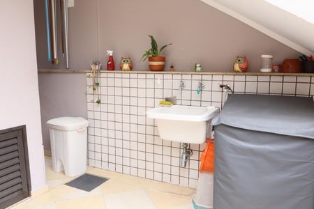 Casa à venda com 200m², 5 quartos e 3 vagasÁrea de Serviço