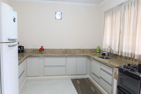 Casa à venda com 200m², 5 quartos e 3 vagasCozinha