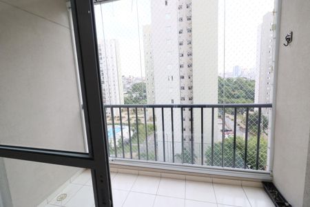 Sala de apartamento à venda com 3 quartos, 65m² em Umuarama, Osasco