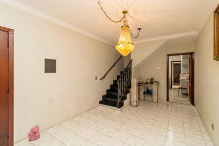 Casa à venda com 181m², 3 quartos e 2 vagas Casa à venda com 181m², 3 quartos e 2 vagasSala